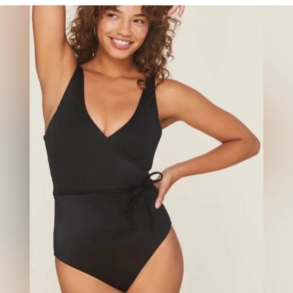 NWT Andie Swim The Belmar One Piece in Black